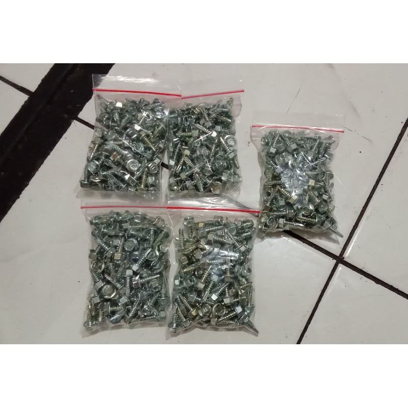 skrup roofing 1,5cm 100pcs