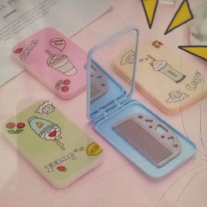 Cermin Lipat Besar Cermin Lipat Kaca Souvenir Pernikahan Cermin Kecil Aesthetic