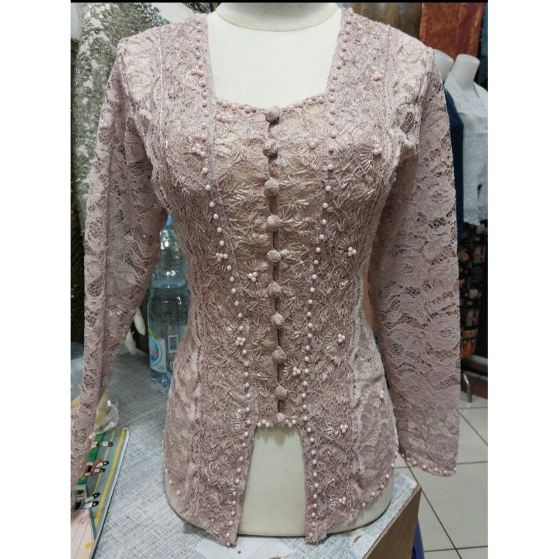 kebaya kutu baru modern// kebaya lamaran //kebaya wisuda// Kebaya KUTU BARU KCG DEPAN//KEBAYA WISUDA