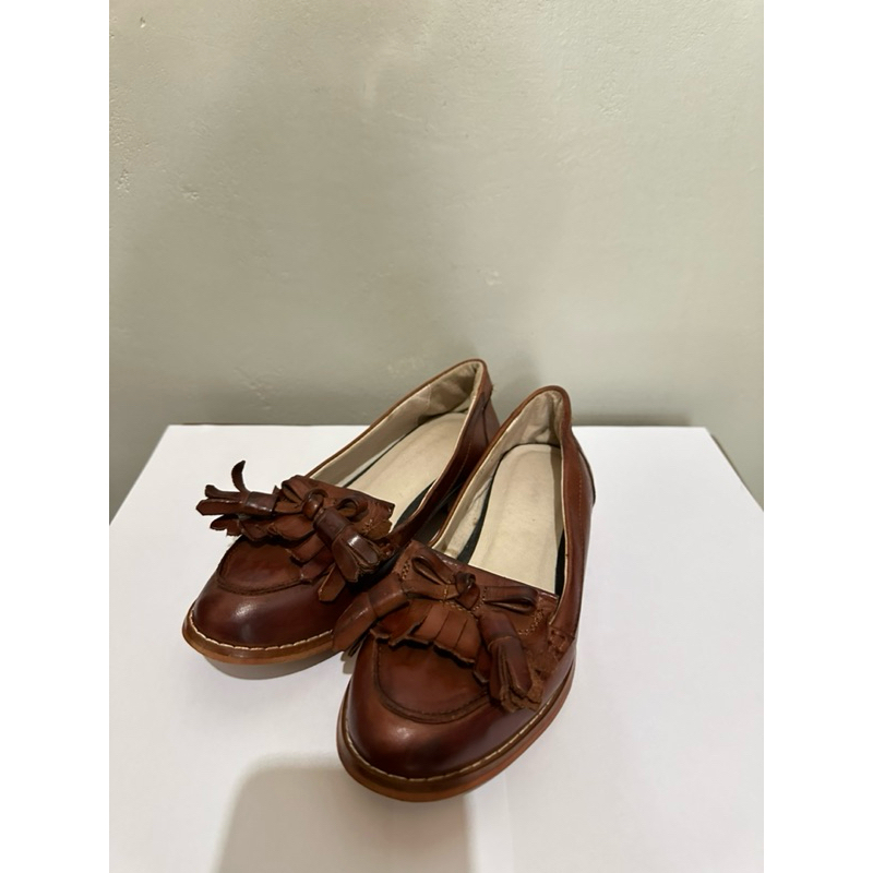sepatu vintage branded frye boots