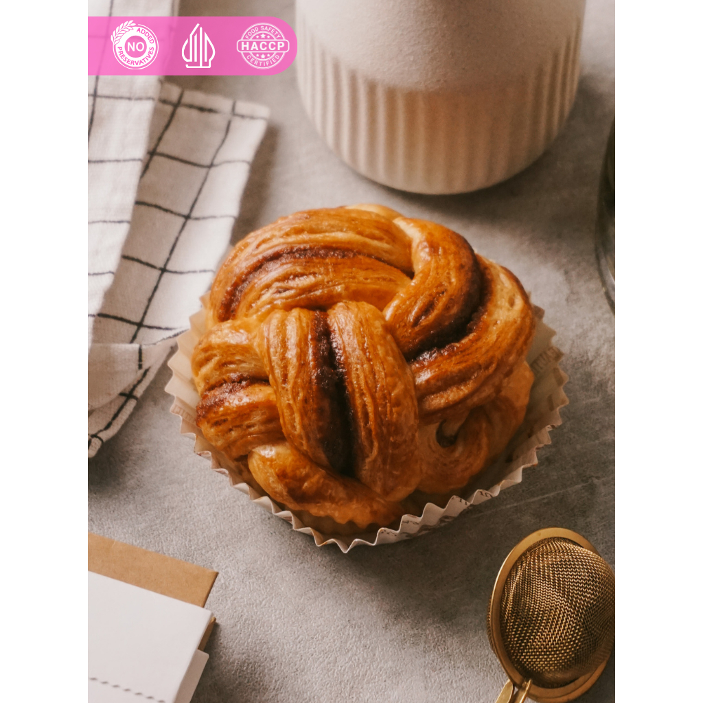 

BABKA CHOCOLATE - MISOL Pastry Bakery