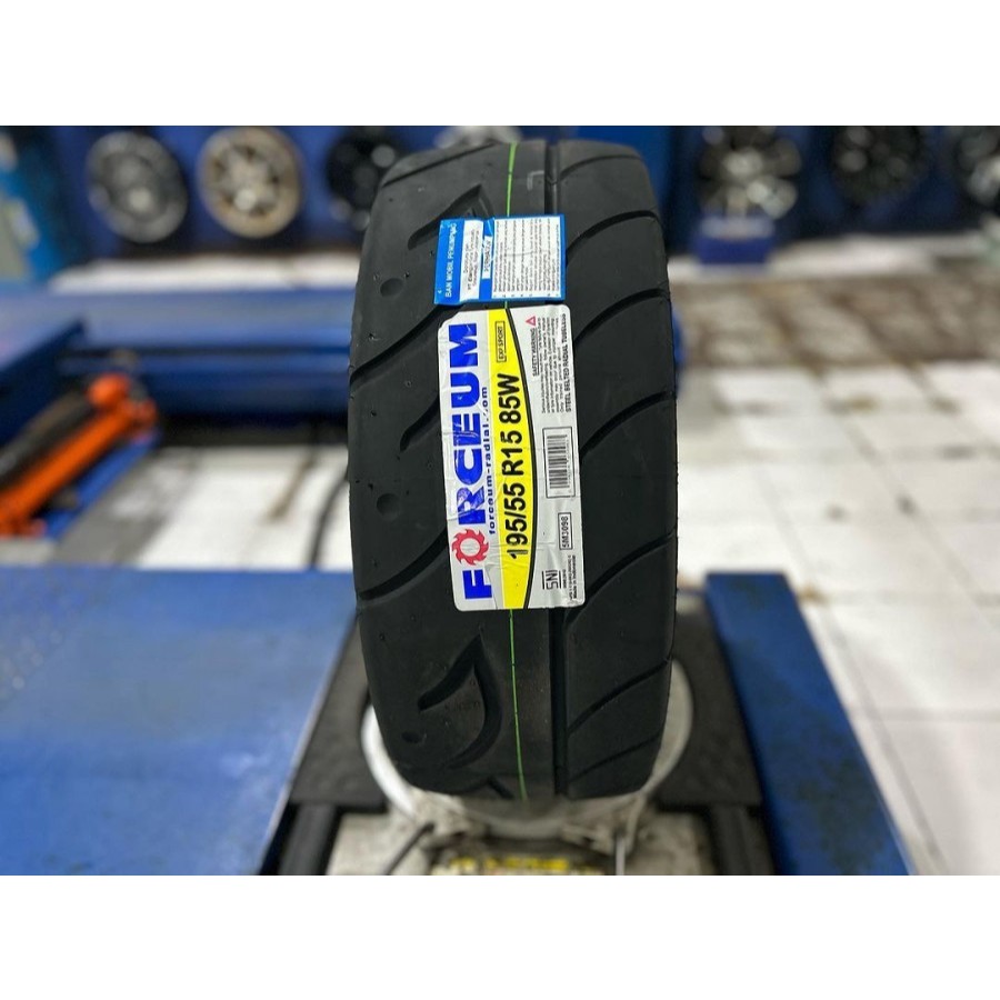 Ban Mobil Slick 195 55 R15 Forceum