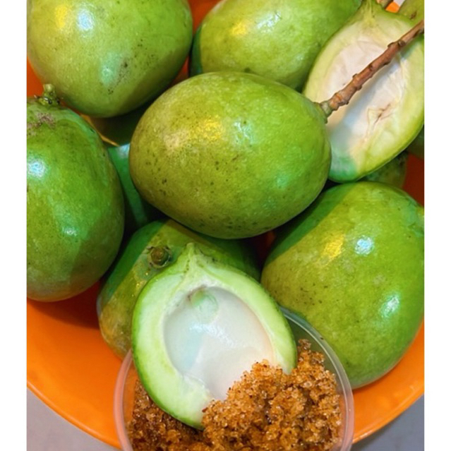 

RB Mangga Telor Muda 1kg + Bumbu Buah Special Qey 100ml