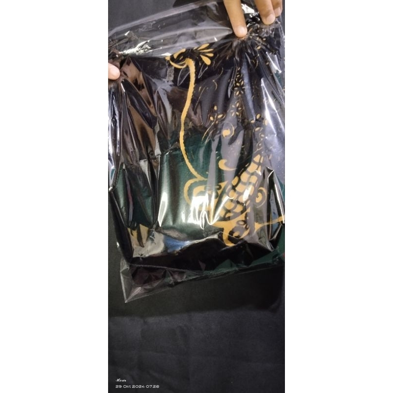 Syal/Selendang Kashmir Bahan Bludru