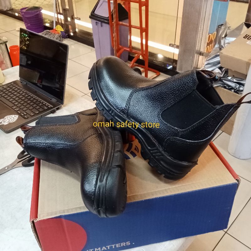 Sepatu Safety Kent Molucas 78341 Original