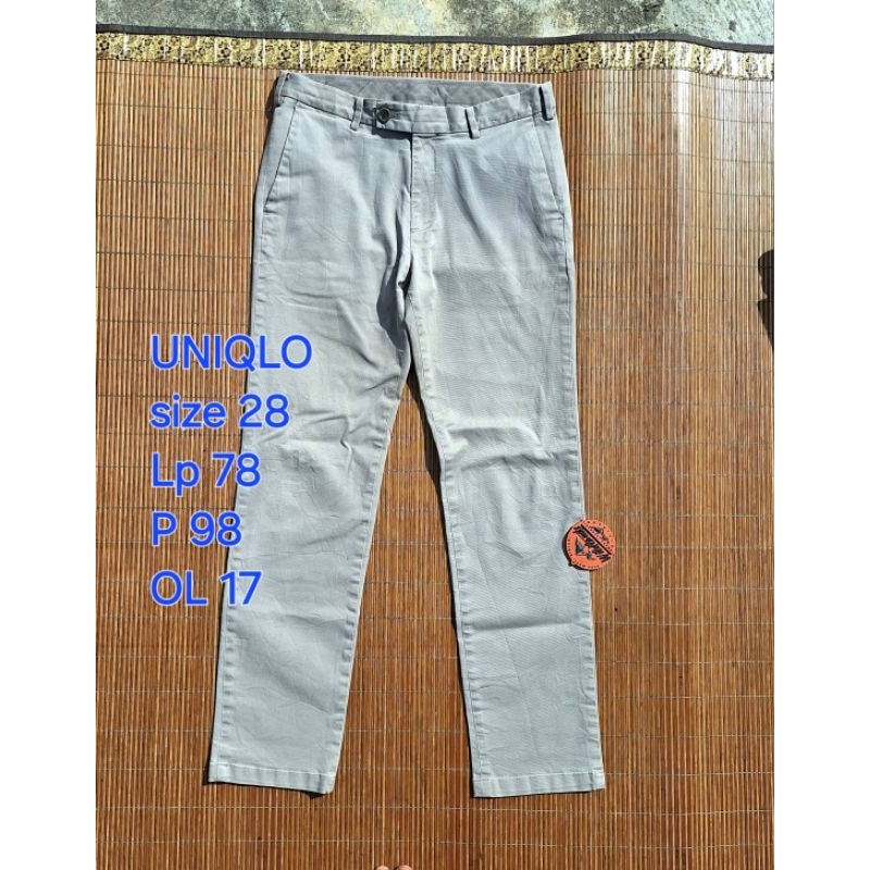 Celana Panjang UNIQLO Katun Chino Pria Coklat Susu