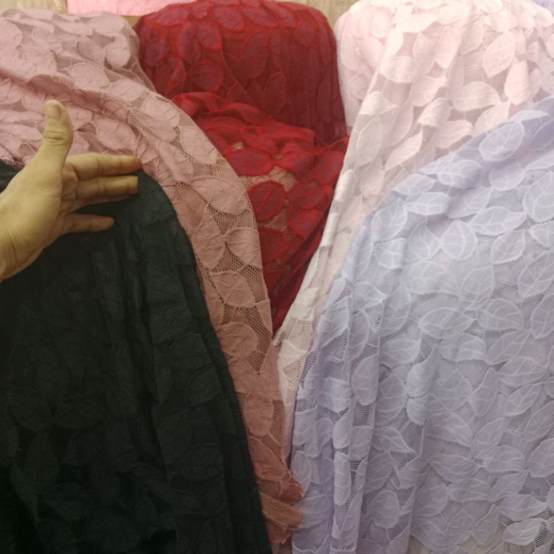 bahan kain brokat katun brukat kebaya motif daun