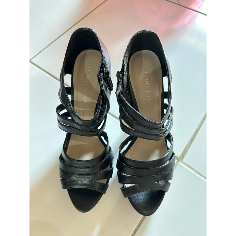 PRELOVED CHARLES & KEITH SHOES HAK TINGGI HEELS HITAM SIZE 39 ORIGINAL STORE CHARLES AND KEITH