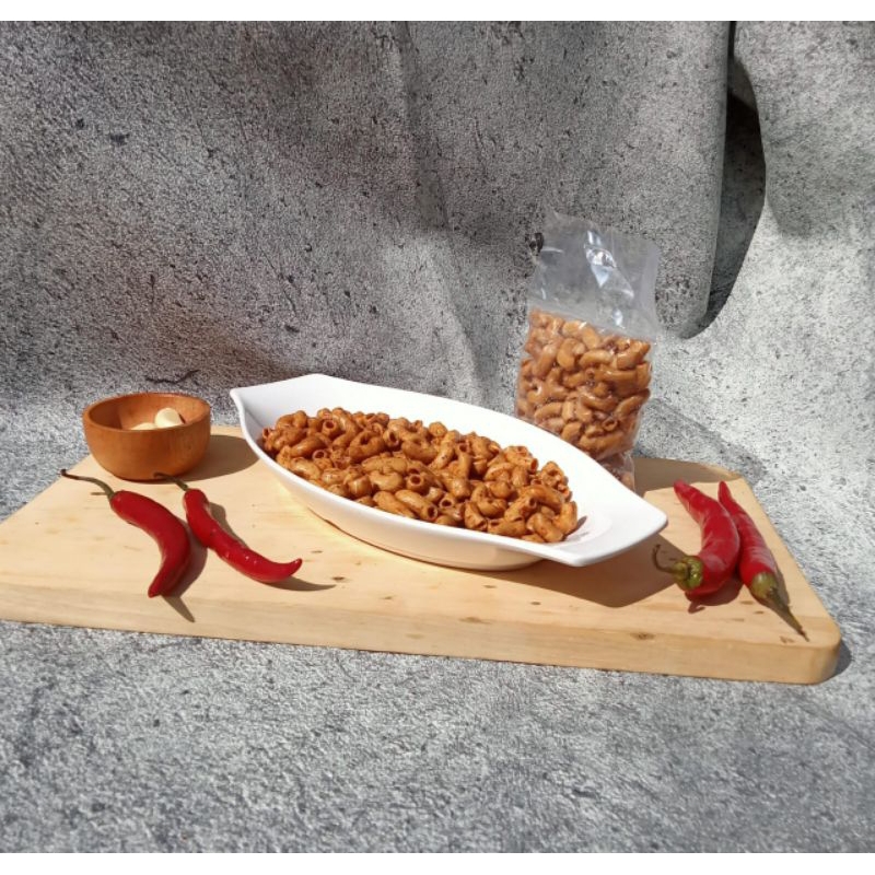 

(R4) Makaroni bantat