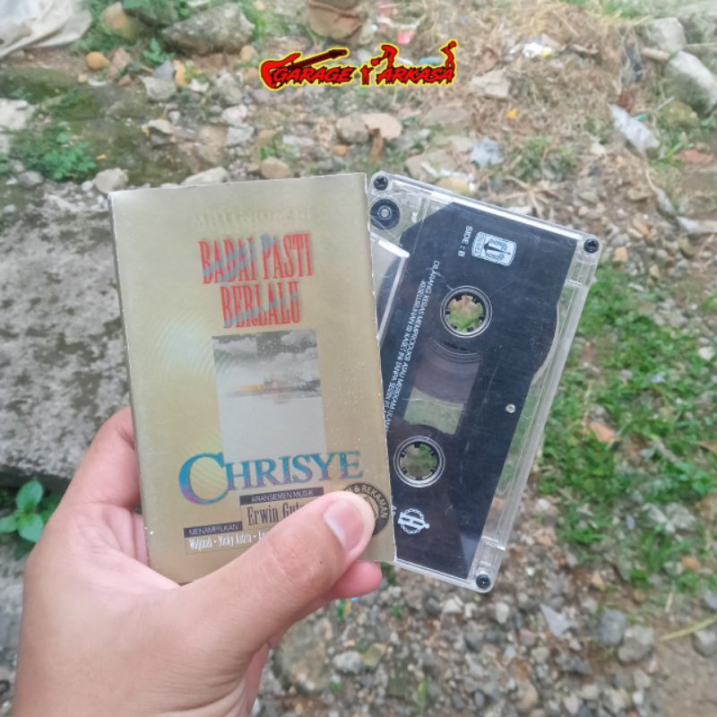 Kaset Chrisye - Badai pasti berlalu.