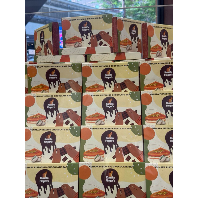 

coklat dubai kunafa fingers