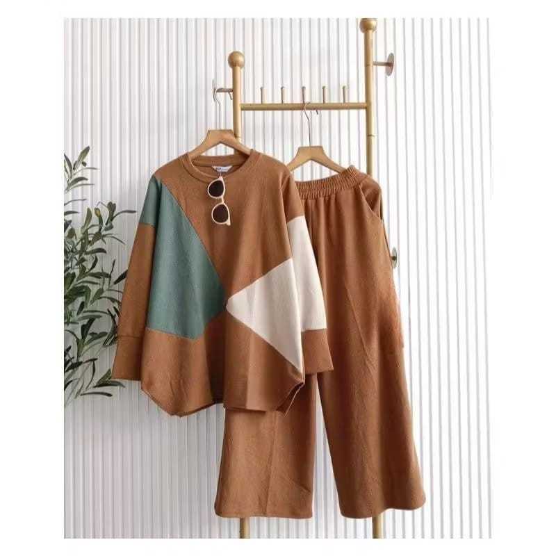 One Set Irene Setelan Wanita Kombinasi Crinkle Airflow