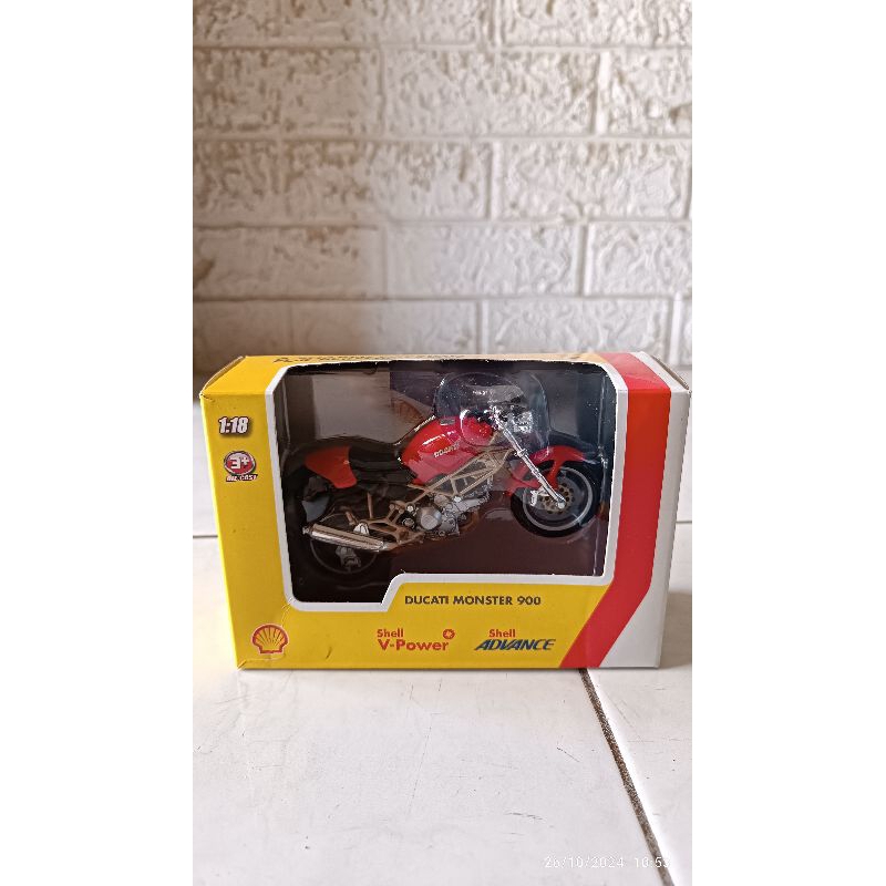 Ducati Monster 900 Diecast Shell
