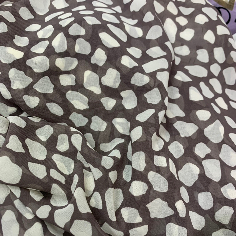 kain ceruty motif - kain ceruti motif leopard - kain ceruti premium import