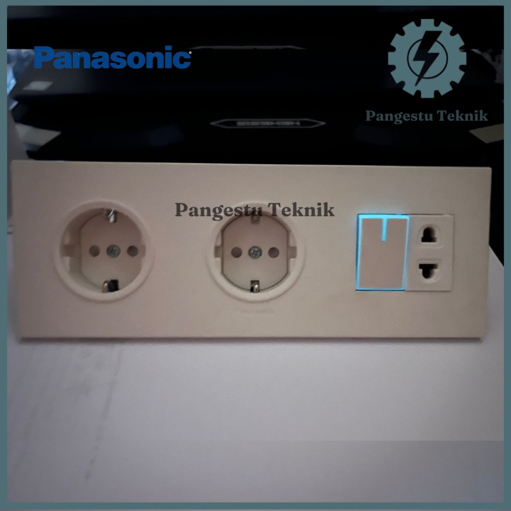 Panasonic Double Stop Kontak + Saklar Tunggal + Stop Kontak Universal / Dua Stop Kontak + Saklar Tun