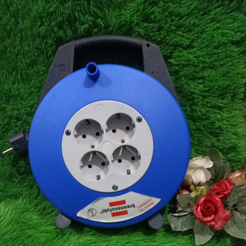 

kabel roll 10 meter dengan 4 port murah