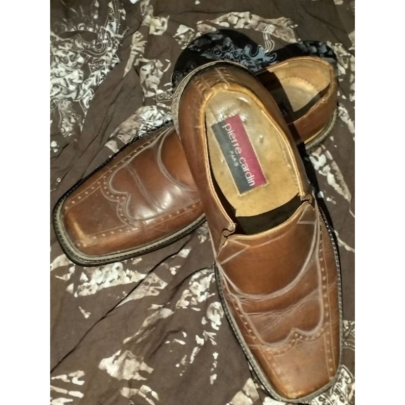 Pierre Cardin Preloved- Sepatu kulit size 43 Original