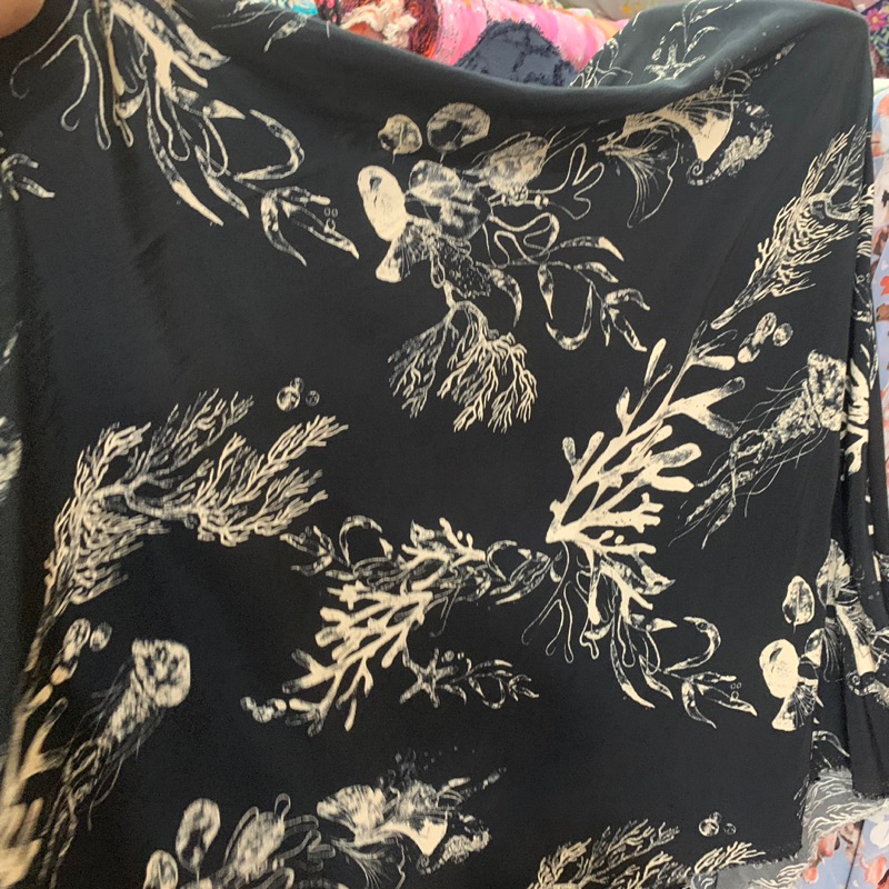 kain crepe motif - kain crepe premium - kain crepe import - kain crepe luxury