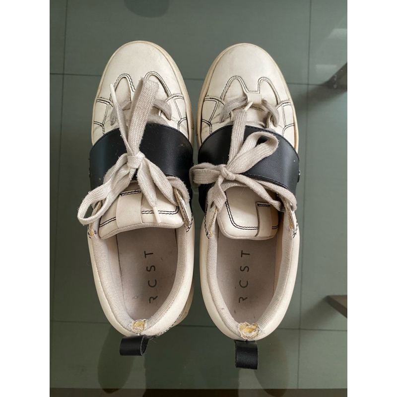 Sepatu Ricosta RCST Lee - White Black