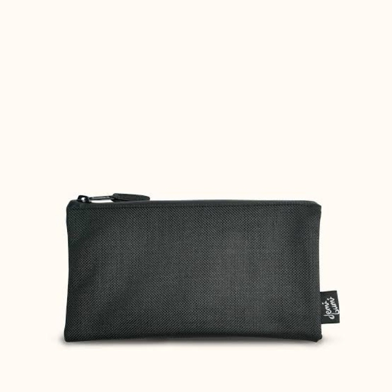 Pouch makeup souvenir pernikahan