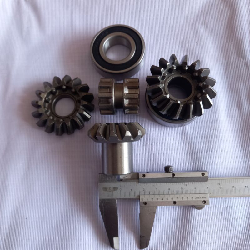 Gear set Gear Box Maju Mundur Pinion13T+Bearing pinion dan Bearing Gigi Maju