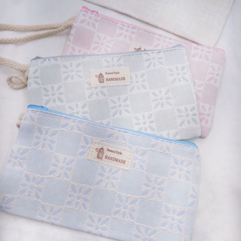 

Tempat Pensil Motif Kotak Bunga - Pouch Mini Kotak Bunga