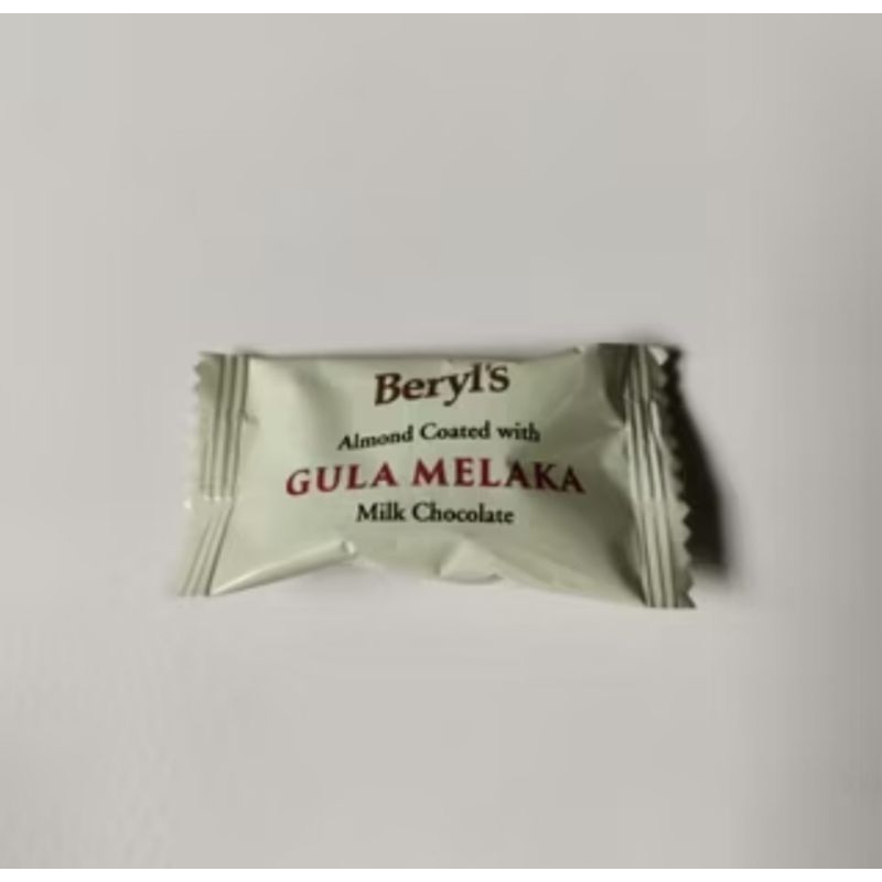 

Berlys Almond coated with gula melaka milk chocolate 70gr import Dr Malaysia