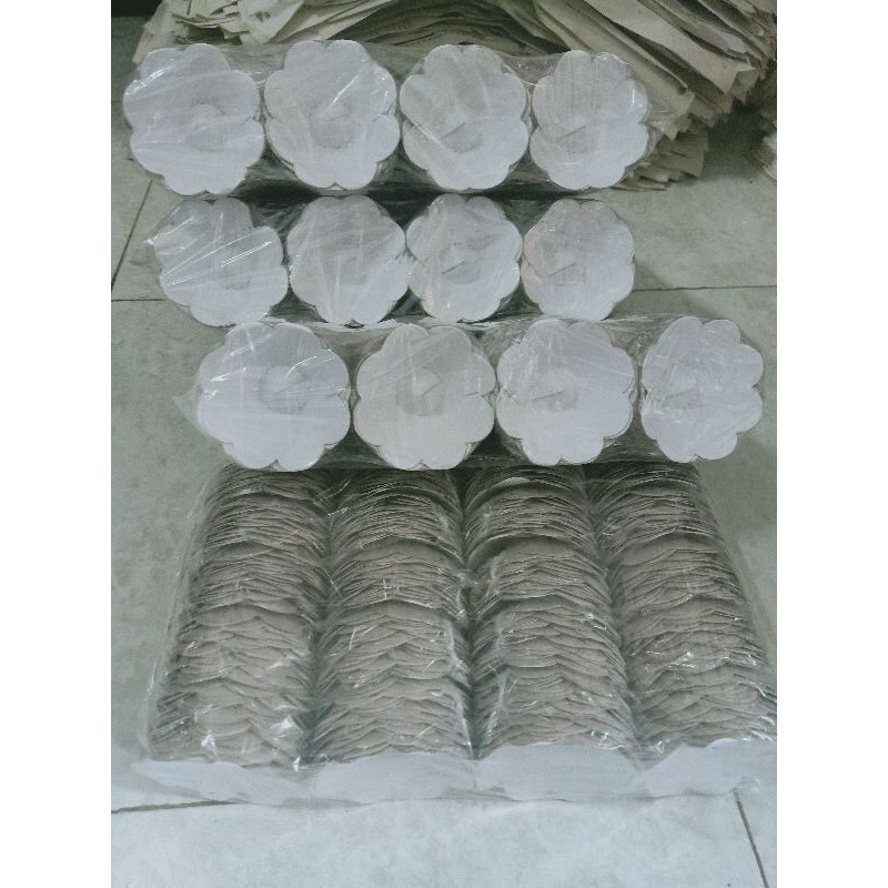 ☑️READY Sudi Tatakan Bikang / Tatakan Klepon / Tatakan Bikang Isi 200pcs / Sudi Kertas Bikang Putih 
