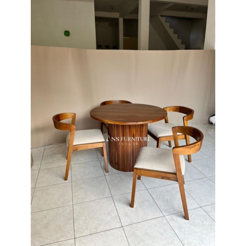 meja makan jati minimalis modern