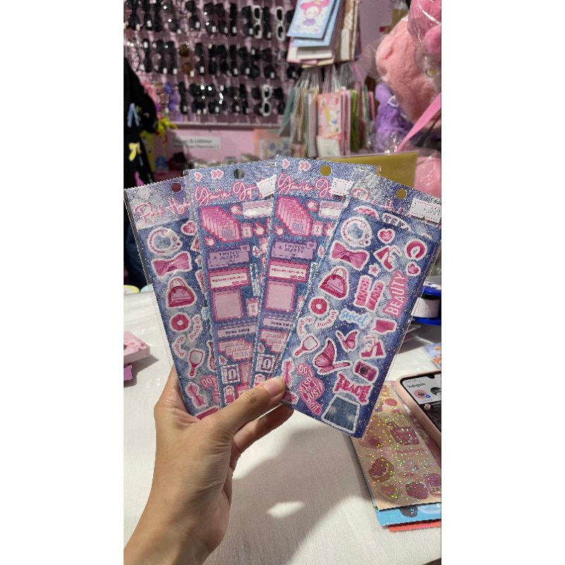 

OHMAIGOODS - STICKER GIRLY SET