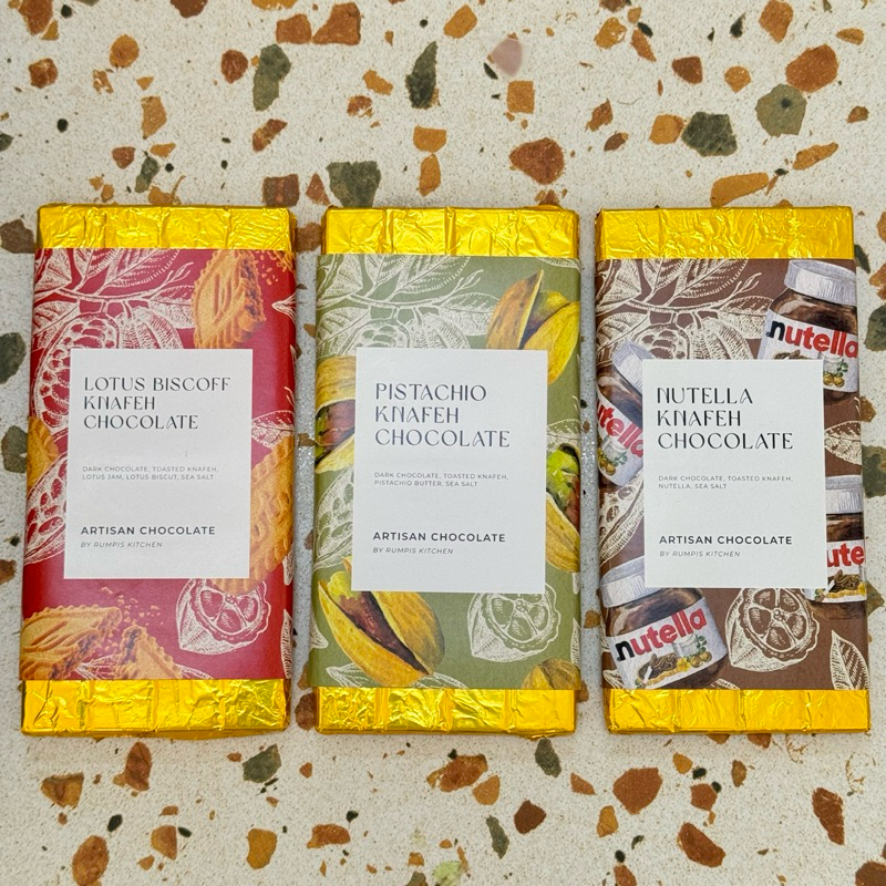 

READY STOCK dubai chocolate pistachio kunaffa / nutella / lotus biscoff