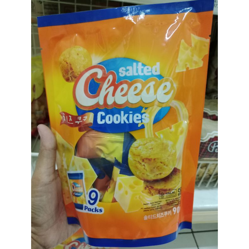 

SALTED CHEESE COOKIES 90GR ISI 9 PCS