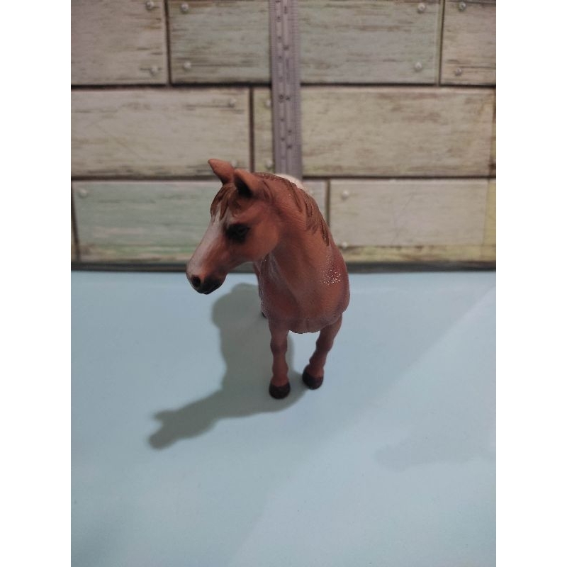 figure animal horse appaloosa mare by schleich