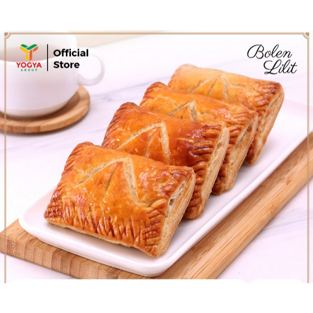

Apple Pie YOGYA Bakery ( 1 pack isi 4 pcs ) Yogya Bakery Bread.co oleh oleh bandung