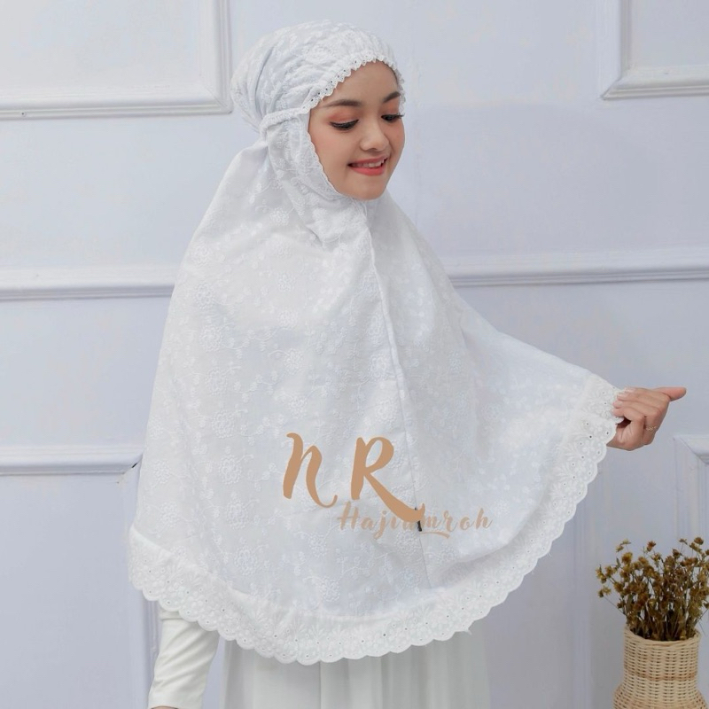 BERGO Kerudung umroh putih ,BERGO PUTIH katun umroh dan haji
