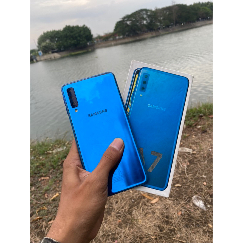Samsung A7 2018 4/64 Murah