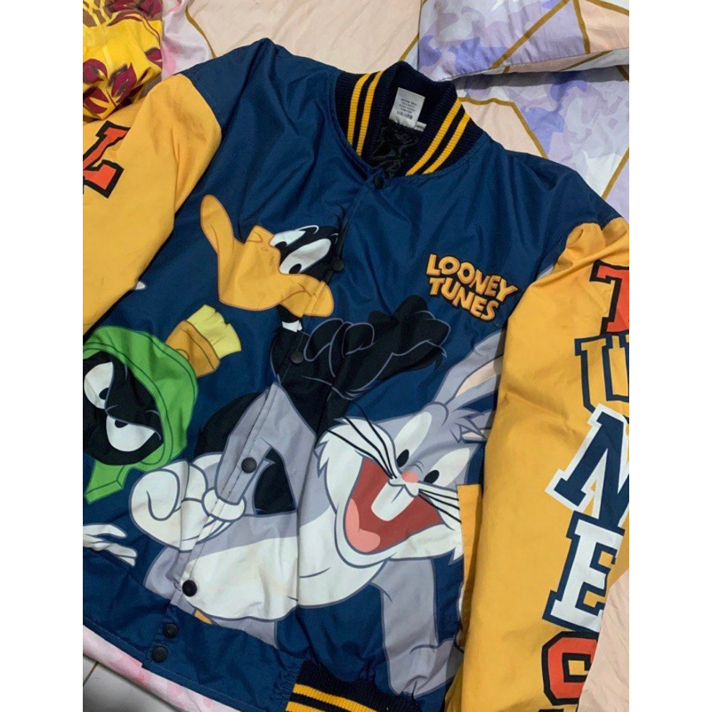 SHINING BRIGHT X LOONEY TUNES JACKET SIZE XL