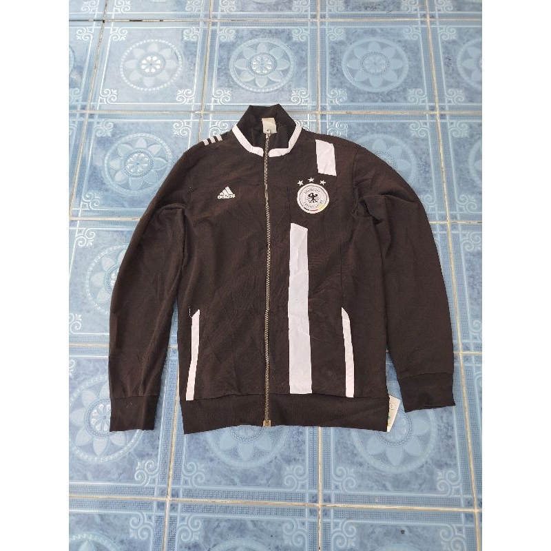 tracktop adidas jerman size L