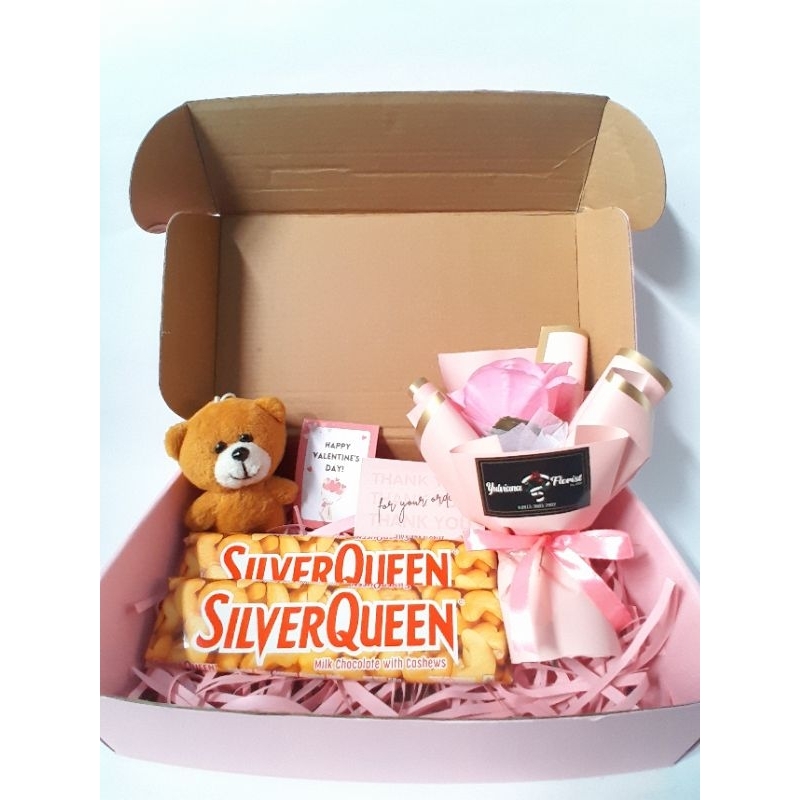 

Box hampers