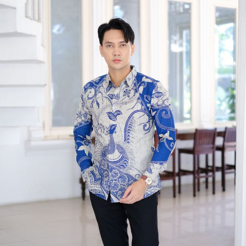 Kemeja Batik Pria SLIMFIT Warna BIRU MUDA Atasan Batik Bahan Katun Premium Lapis Furing Motif MERAK 