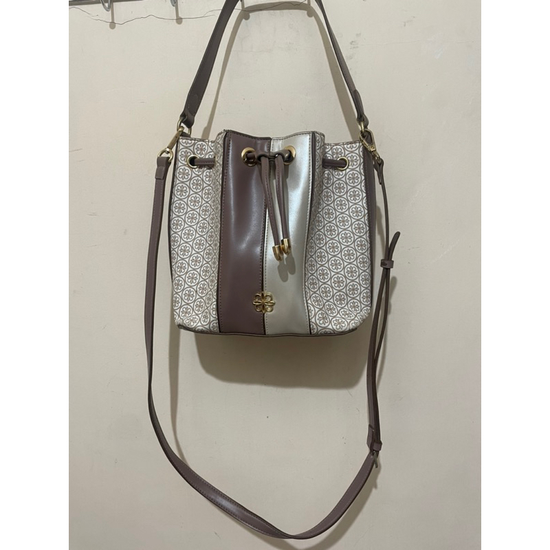 preloved tas les catino