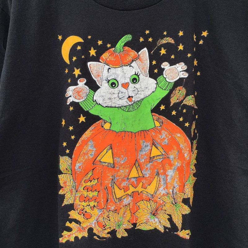 vintage tee best fruit of the loom vintage Halloween tee shirt