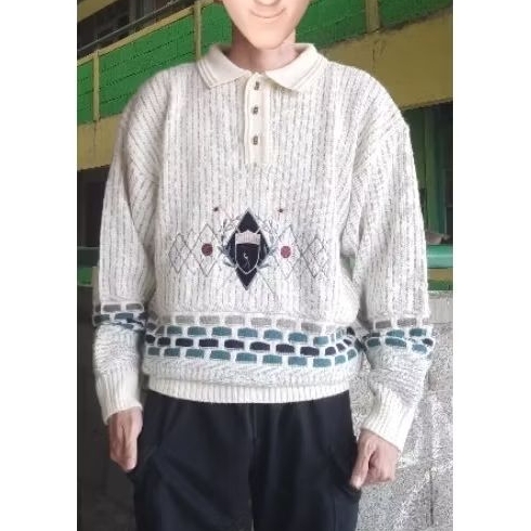 Atasan Golf Rugby bahan Rajut ber Bordir dan motif Timbul ala coogi / Pattern Knitwear Rugby Polar /