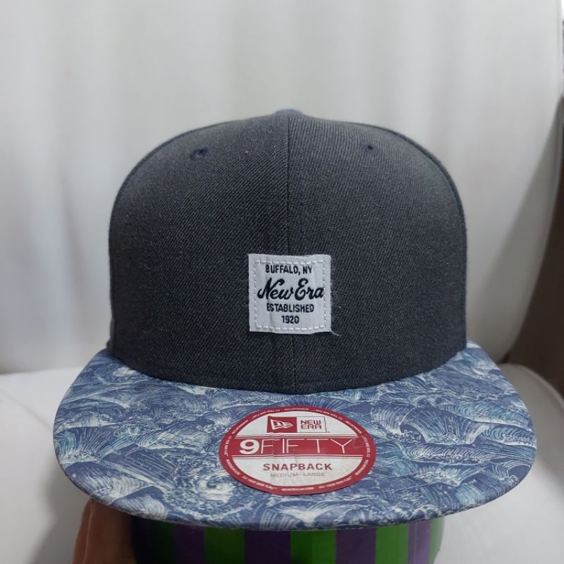 Topi new era motif Bandana collab Liberty