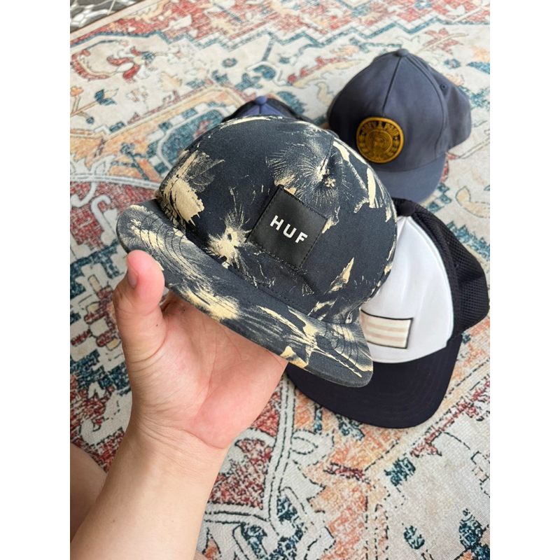 bundling topi HUF
