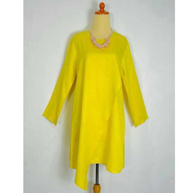 Atasan wanita Blouse blus Tunik bahan polyester premium model asimetris motif polos basic warna kuni