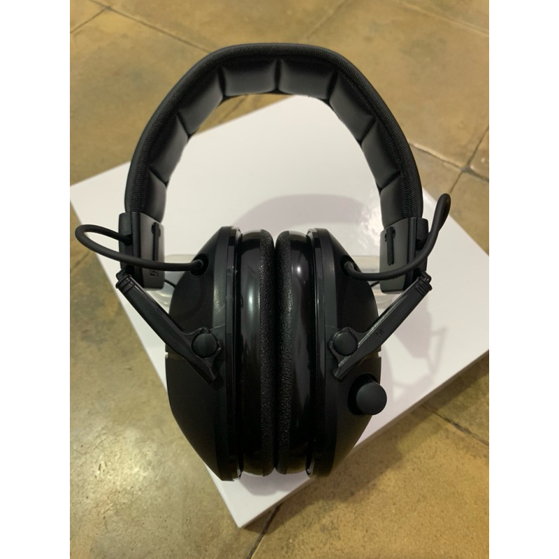 3M Peltor tactical 100 earmuff