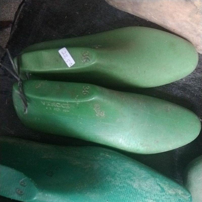 shoelast fiber plastik ijo pantovel pria ujung kotak  26,5 cm, 28 cm, 29 cm ,casual dewasa 28 cm dan