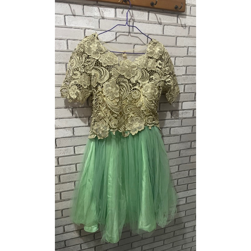 dress brukat prada hijau mint