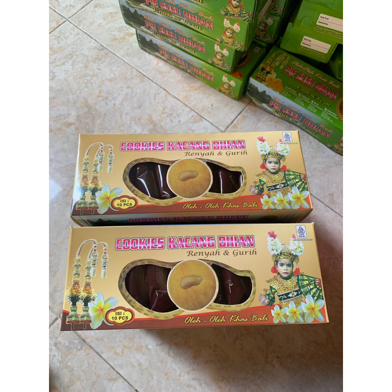 

Pie Kacang Dhian Isi 10 Pcs